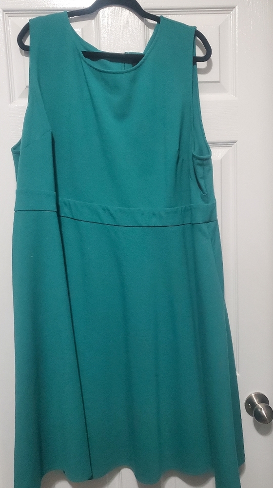 4x Ryan Wyth Dress